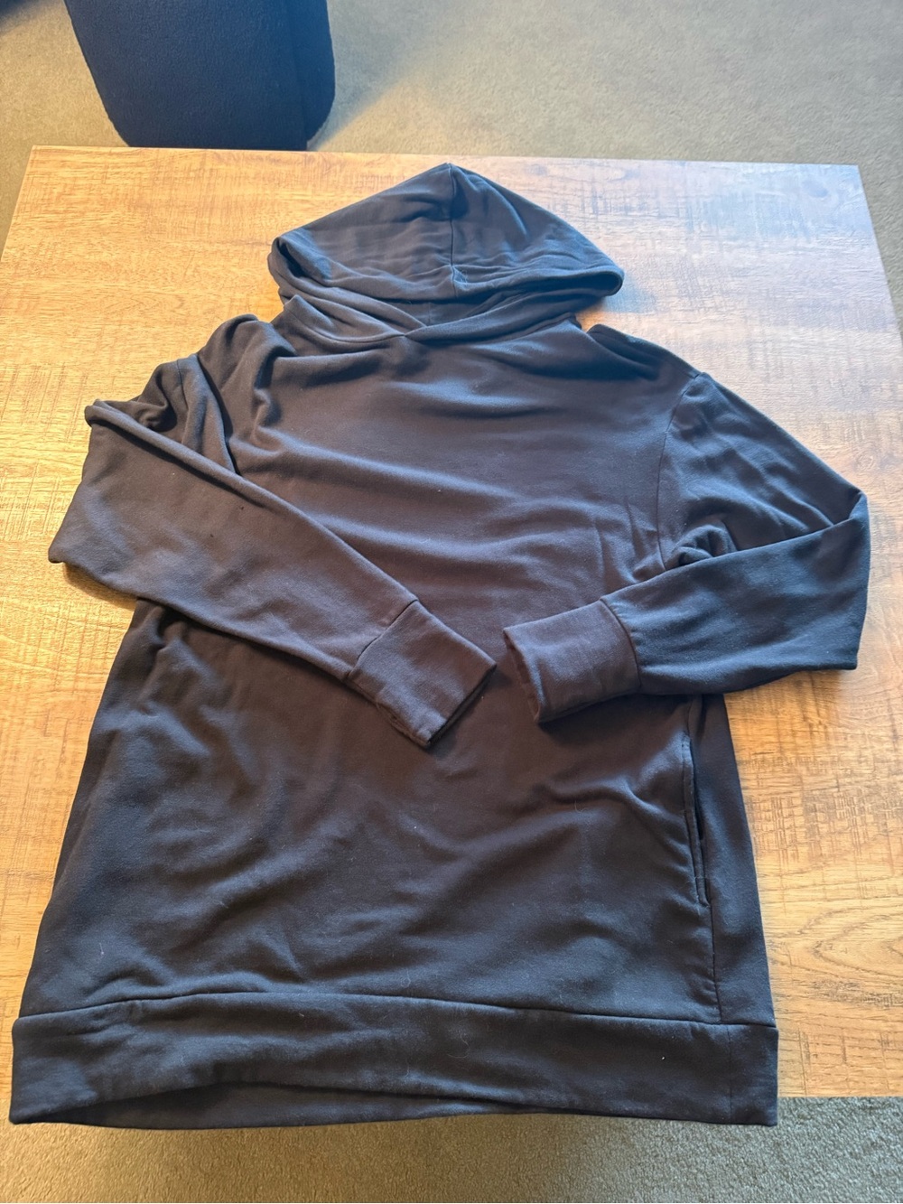 aerie Black Hooded Long-Sleeve Pullover Sweatshirt